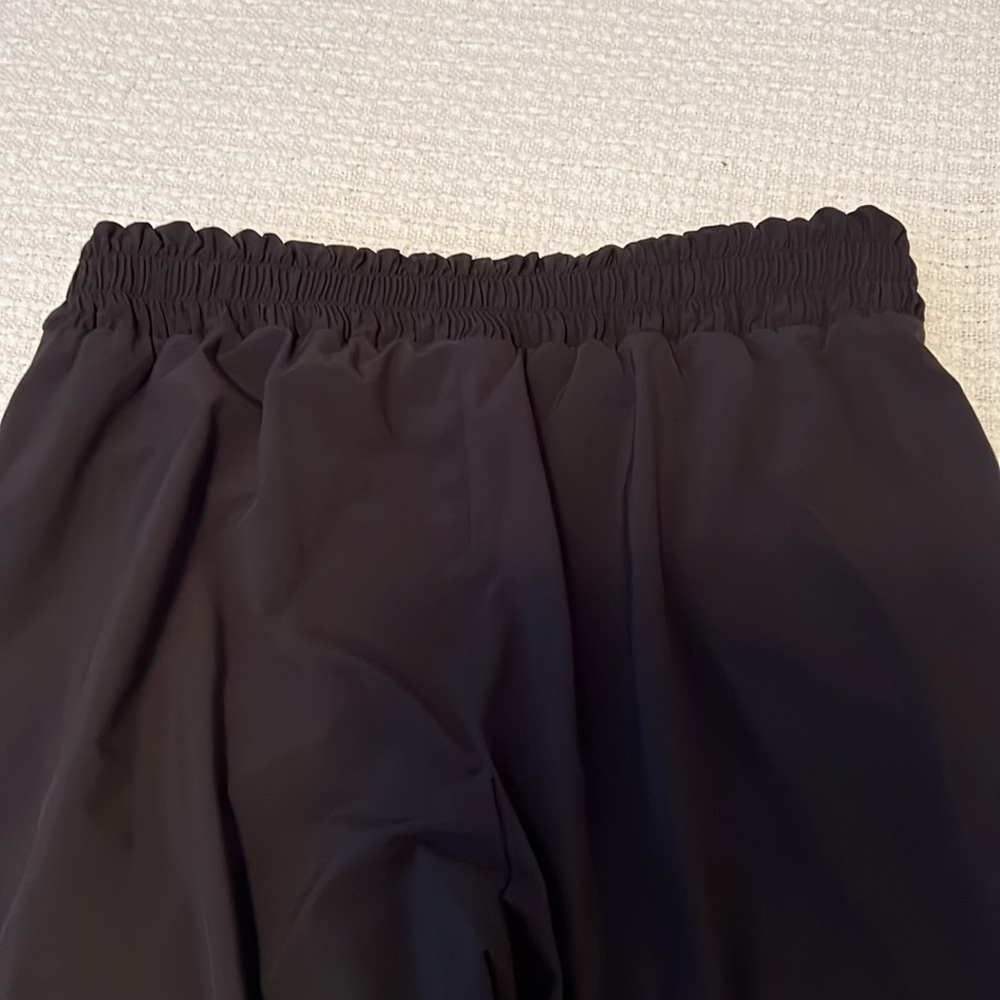 Athleta Black Jogger Pants with Elastic Waist Size 8 - Picture 9 of 16